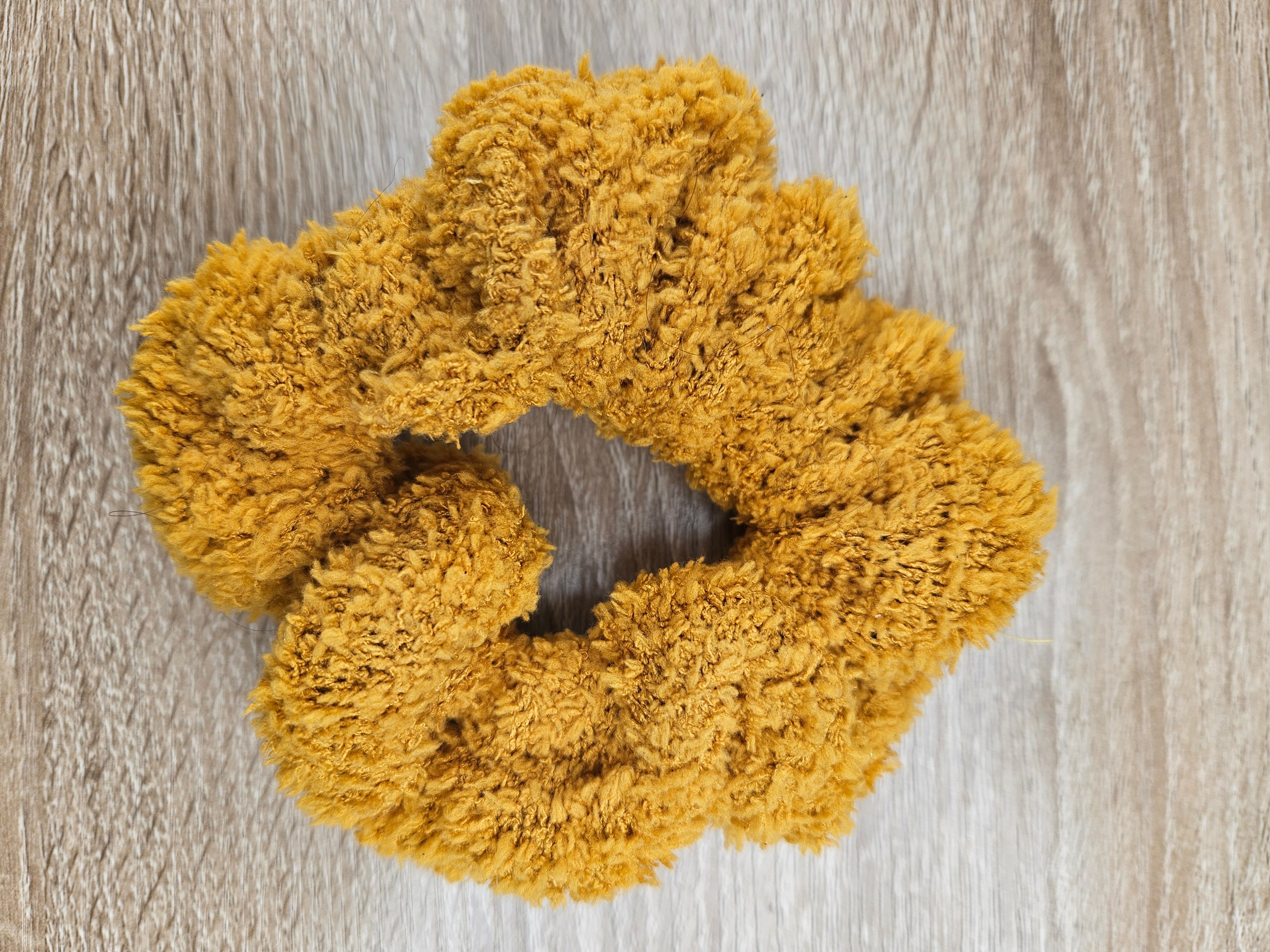 Teddy Soft Scrunchie Mustard