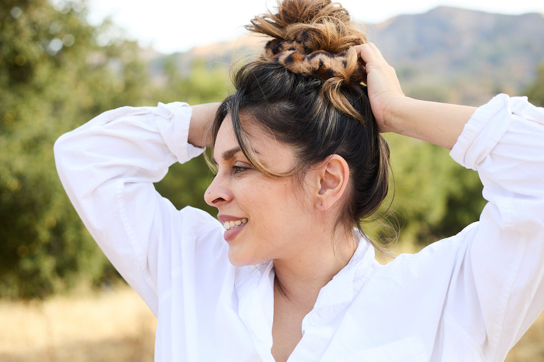 Teddy Fluffy Scrunchie White Print