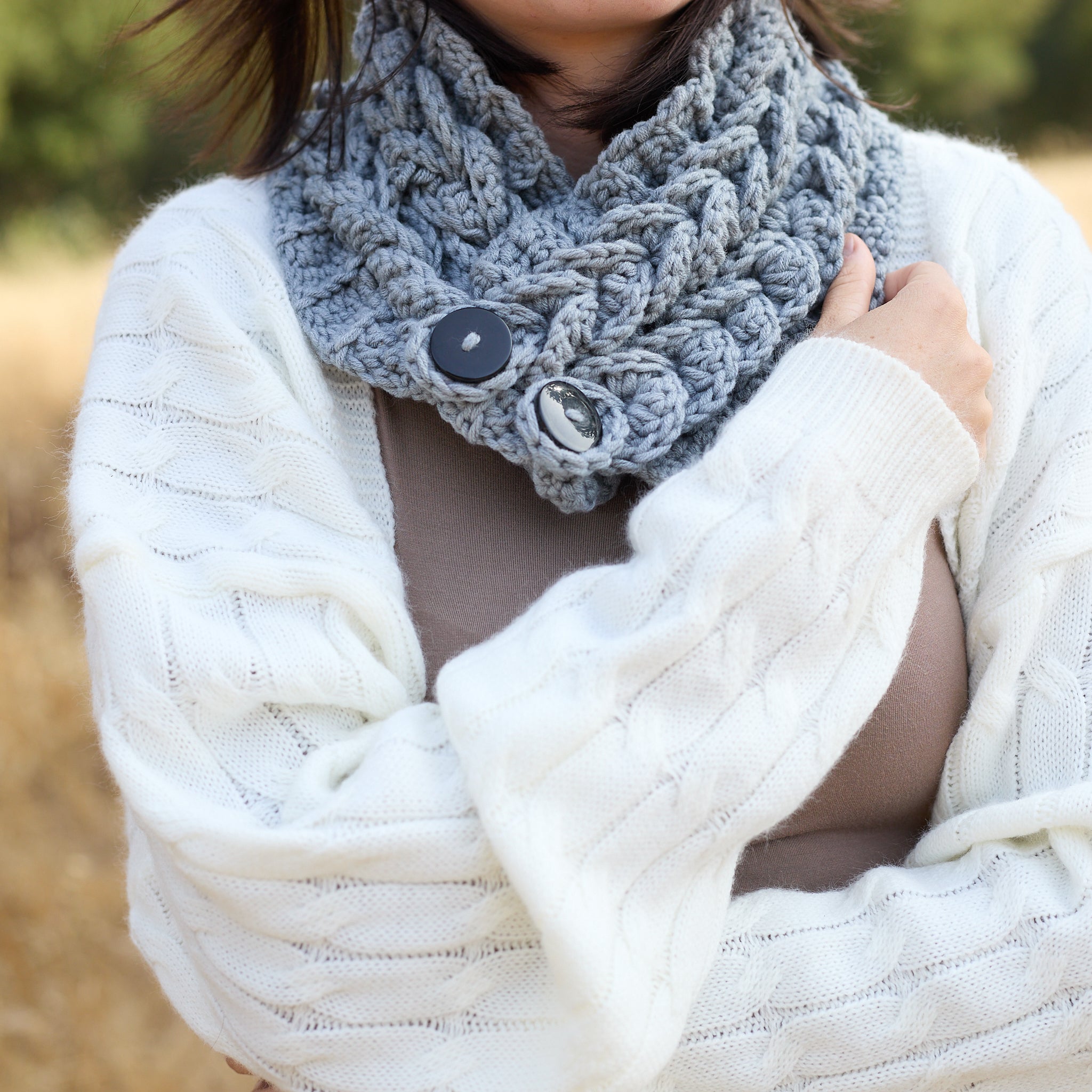 Laura Cowl Scarf Light Gray