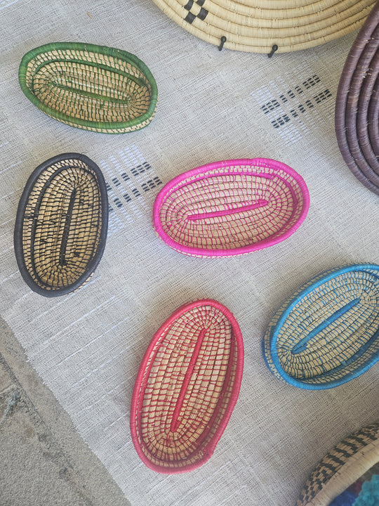 Small oval basket